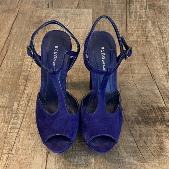 BCBG Women's Heel - Picture 5 of 9